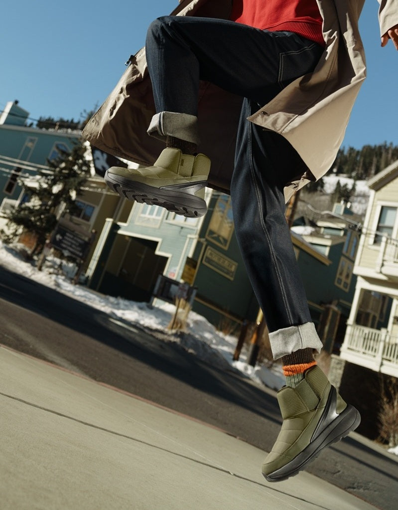 待望のハンズフリーブーツ、Juno 2 Lowが新登場！