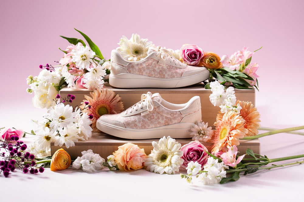 春をまとうPrague 2 フラワープリント、Kids Athens 2のジュニアサイズが新登場！