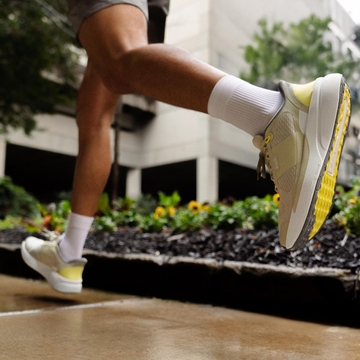Men's Freedom Run-Celadon Tint/Minced Quince – KIZIK（キジック